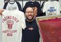 Fã e empreendedor gaúcho estampa camisetas da Fresno antes do show: "Me senti parte desse momento histórico"