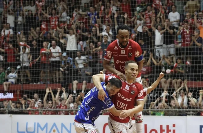 Edson Castro / Atlântico, Divulgação Edson Castro / Atlântico, Divulgação