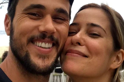 Bruno Ferrari e Paloma Duarte estão juntos há 10 anos, sendo nove de casamento.<!-- NICAID(15107437) -->