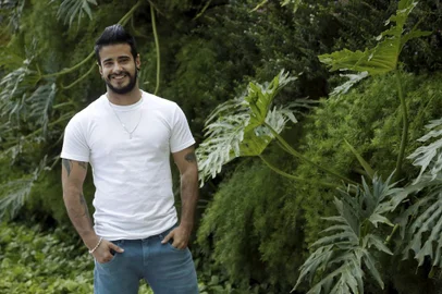 fabio guimarães, o te de a força do querer. <!-- NICAID(13147414) -->