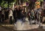 Casa de prefeito é atacada na quinta noite de protestos na França
