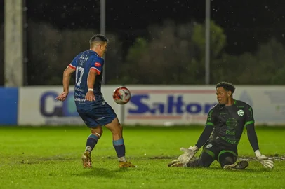 Gaúcho 0 x 1 Gramadense pela Divisão de Acesso 2026. Jogo pela segunda rodada, em Passo Fundo.<!-- NICAID(16341915) -->