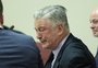 Julgamento de Alec Baldwin por morte de diretora no set de "Rust" é anulado por falta de provas