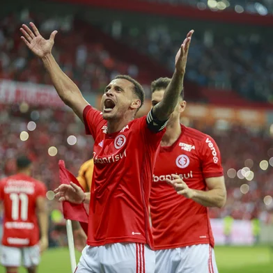 PORTO ALEGRE, RS, BRASIL, 25/02/2024- Gre-Nal 441 pelo Gauchão, no Beira-Rio.  Foto: Jefferson Botega / Agencia RBS<!-- NICAID(15689396) -->
