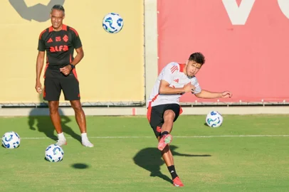 oscar romero no treino do inter