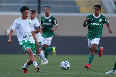 Palmeiras X Juventude pelo Brasileirão Sub-17. Final de jogo, 2 a 0 para o Palmeiras, na Arena Barueri.<!-- NICAID(16041894) -->