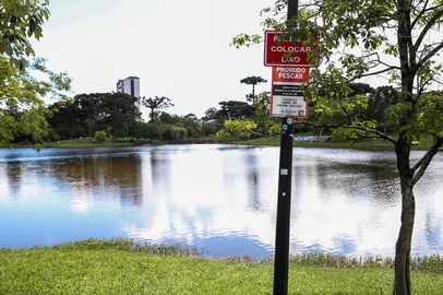 CAXIAS DO SUL, RS, BRASIL, 19/11/2025. A um mês do verão, como estão os principais parques de Caxias do Sul. Lagoa do Rizzo (Neimar De Cesero/Agência RBS)Indexador: Neimar De Cesero<!-- NICAID(16170153) -->