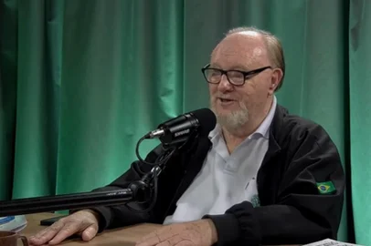 Nélio Jair Schmidt no podcast Aconteceu no RS<!-- NICAID(15858987) -->