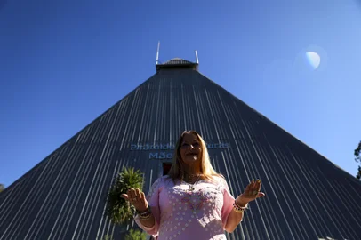 PORTO ALEGRE, RS, BRASIL, 25-06-2025: Como está a Pirâmide das Curas localizada no Lami, na zona sul da capital. O templo universalista pertencente a Mestra Tala. Foto: Camila Hermes/Agencia RBS<!-- NICAID(16067367) -->