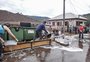 Em feriado, Santa Tereza recebe ajuda de voluntários de cidades vizinhas para iniciar reconstrução