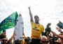 Filipinho bate Ewing, é bicampeão e dá ao Brasil o sétimo título do Circuito Mundial de Surfe