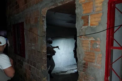 Ronaldo Alex Machado, 54 anos, foi morto a tiro em um beco do bairro Marechal Floriano Peixoto, em Caxias<!-- NICAID(14729474) -->