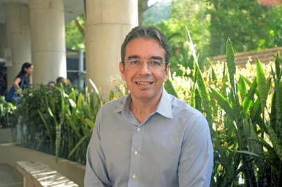 Juliano Assunção, diretor-executivo do CPI. Está à frente de uma proposta que será apresentada na COP30, o Mecanismo de Reversão de Desmatamento?<!-- NICAID(16153533) -->