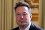 Elon Musk atua em empresas como Tesla, SpaceX e é o dono da rede social Twitter.<!-- NICAID(15444533) -->