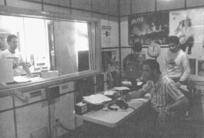 Do livro "Prezados ouvintes", de Mauro Borba / Reprodução Do livro "Prezados ouvintes", de Mauro Borba / Reprodução