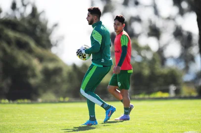 ExhibitionCAXIAS DO SUL, RS, BRASIL, 03/10/2022. Treino do Juventude no Centro de Formação de Atletas e Cidadãos, o CFAC. O Juventude é o lanterna da série A do Campeonato Brasileiro. Na foto, goleiro César. (Porthus Junior/Agência RBS)<!-- NICAID(15225340) -->