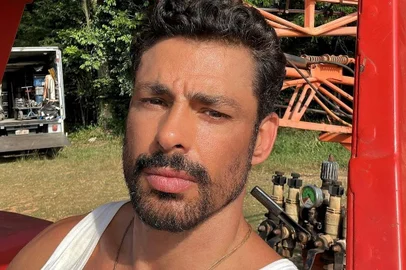 cauã reymond no instagram<!-- NICAID(15671239) -->