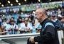 Mano Menezes defende jogadores do Grêmio criticados pelo torcedor: "Não vamos abandonar ninguém"
