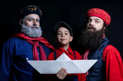 Buscando o quarto título de Campeão do Encontro de Artes e Tradição Gaúcha (Enart) em 2025, o CTG Ronda Charrua, de Farroupilha, escolheu a temática "O Chamado do Mar", que contará a história de Giuseppe Garibaldi desde sua infância até tornar-se o "herói dos dois mundos". O Enart acontece de 21 a 23 de novembro, em Santa Cruz do Sul.<!-- NICAID(16170560) -->