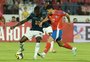 Com Valencia titular e Aravena no banco, Chile e Equador empatam sem gols