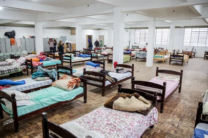 Novo espaço para albergue em Caxias Do Sul. (Neimar De Cesero/Agência RBS)Indexador: Neimar De Cesero<!-- NICAID(16053212) -->