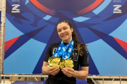 Arquivo Pessoal / Reprodução Jaine Fragosso conquista quatro ouros no Albuquerque Open IBJJF<!-- NICAID(16227219) -->