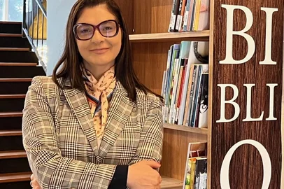 Quinta São Luiz inaugura Biblioteca Escritores Locais em meio uma remodelação de espaços. Está sendo criando um lugar mais amplo para convívio, com sofás e poltronas com livros de autores locais à disposição para leitura. Os autores são convidados também a doar obras para ampliar o acervo.Foto: Chirlei Battassini, gestora do Quinta São Luiz<!-- NICAID(16044120) -->
