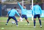 Recuperado de fratura, lateral do Grêmio volta a treinar e se aproxima de retorno