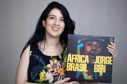 Kamille Viola, autora da biografia África Brasil, sobre Jorge Ben Jor.<!-- NICAID(15486705) -->