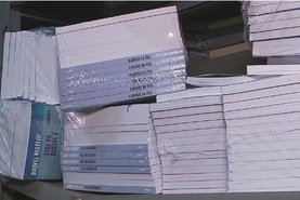 Exemplares do livro 'O Avesso da Pele' foram mantidos na embalagem dentro de escola de Santa Cruz do Sul