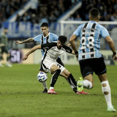 PORTO ALEGRE, RS, BRASIL, 12-06-2025: Grêmio recebe Corinthians pela 12ª rodada do Campeonato Brasileiro 2025, na Arena Porto-Alegrense. O tricolor vem de duas vitórias seguidas no campeonato e busca manter o bom momento na véspera da parada para o Mundial de Clubes. Foto: André Ávila/Agência RBSIndexador: Andre Avila<!-- NICAID(16058620) -->