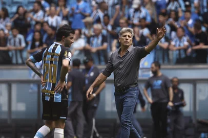 PORTO ALEGRE, RS, BRASIL, 20-09-2026: Grêmio x Palmeiras, partida válida pela 28ª rodada do Brasileirão 2026. O jogo ocorre na Arena, em Porto Alegre. Foto: Bruno Todeschini/Grupo RBSIndexador: Bruno Todeschini<!-- NICAID(16369698) -->