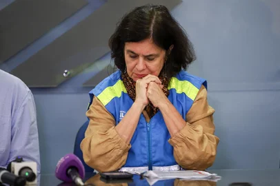Porto Alegre, RS, Brasil -21.05.2024: Coletiva com ministros sobre verbas destinadas ao RS. FOTO: DUDA FORTES, AGÊNCIA RBSNa imagem, Nísia Trindade Lima, ministra da Saúde<!-- NICAID(15769202) -->