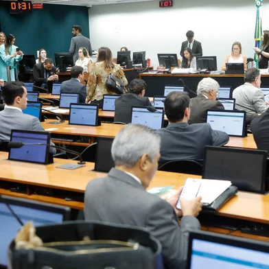 Sessão da Comissão de Constituição e Justiça da Câmara em votação sobre o projeto de lei para implantação do voto impresso.<!-- NICAID(15934028) -->