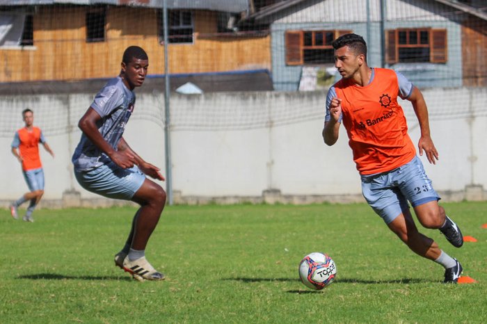 Vitor Soccol / Caxias,Divulgação Vitor Soccol / Caxias,Divulgação
