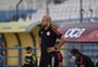 Ramírez diz que as condições do gramado mudaram a maneira do Inter jogar e projeta virada no Beira-Rio