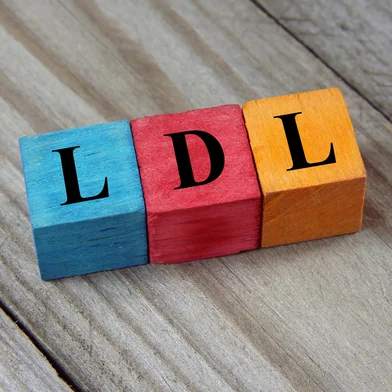 LDL (Low-density lipoprotein)Fonte: 103798143<!-- NICAID(15476866) -->
