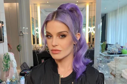 Kelly Osbourne volta para a reabilitação<!-- NICAID(14918762) -->