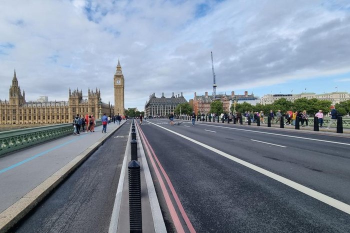 Marco Matos: silêncio total para o cortejo com o caixão da rainha ...