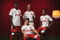 inter divulga camisa 2 para temporada 2025<!-- NICAID(16042303) -->