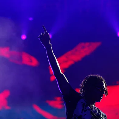 PLANETA ATLÂNTIDA 2023, 4 DE FEVEREIRO - MATUÊ FAZ SHOW NO PALCO PLANETA<!-- NICAID(15340531) -->