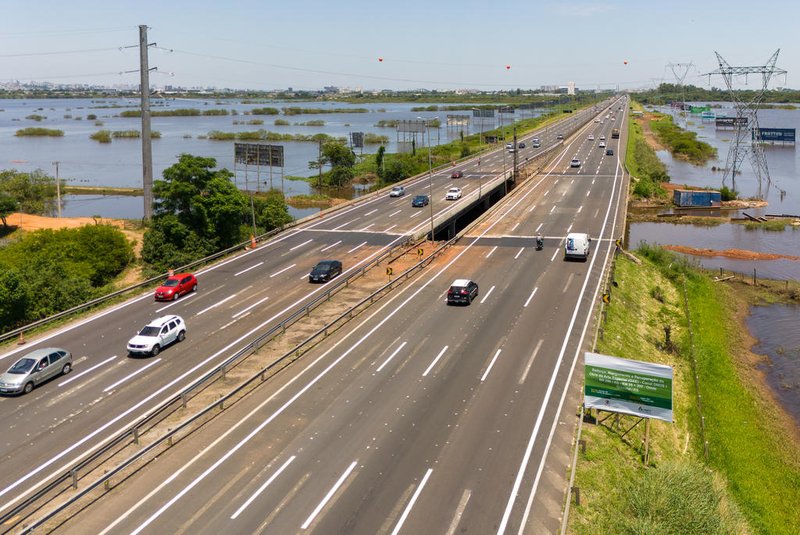 Obras na freeway se aproximam do fim. Foto: Fabiano panizzi / CCR ViaSulLocal: Porto AlegreIndexador: Fabiano PanizziFotógrafo: FotÃ³grafo<!-- NICAID(15609269) -->