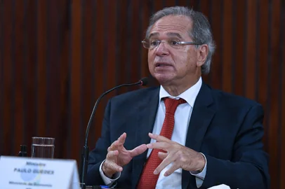 Ministro da Economia, Paulo Guedes, durante cerimônia da Implementação do Documento Nacional de Identidade, no auditório do edifício sede do Tribunal Superior Eleitoral (TSE), na Asa Sul, em Brasília, DFFOTO: EDU ANDRADE/Ascom/ME<!-- NICAID(15010600) -->