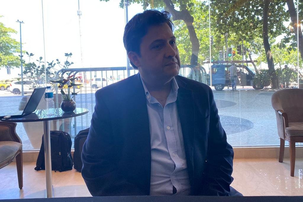 Guerra diz que se o Grêmio vencer o Botafogo vira um dos quatro candidatos ao título brasileiro