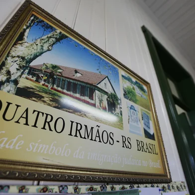 QUATRO IRMÃOS, RS, BRASIL, 27-08-2017: As marcas da colonização judaica em Quatro Irmãos, cidade do norte do estado, em fotos para matéria especial da seção Singular do caderno DOC de Zero Hora (FOTO FÉLIX ZUCCO/AGÊNCIA RBS, Editoria SuaVida).<!-- NICAID(13113777) -->