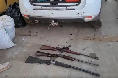 Motorista com sinais de embriaguez é preso após se envolver em acidente com cinco feridos na BR-290<!-- NICAID(15802165) -->