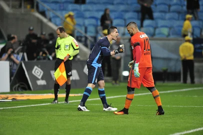 Carlos Macedo / Agencia RBS PORTO ALEGRE, RS, BRASIL 21/09/2016 - Grêmio recebe o Atlético-PR nesta quarta-feira, na Arena, em partida válida pelas oitavas de final da Copa do Brasil. (FOTO: CARLOS MACEDO/AGÊNCIA RBS).<!-- NICAID(12455865) -->