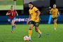 Australia's Sam Kerr runs with the ball during the 2023 Cup of Nations womens football match between Australia and the Czech Republic in Gosford on February 16, 2023. (Photo by Saeed KHAN / AFP) / -- IMAGE RESTRICTED TO EDITORIAL USE - STRICTLY NO COMMERCIAL USE --Editoria: SPOLocal: GosfordIndexador: SAEED KHANSecao: soccerFonte: AFPFotógrafo: STF<!-- NICAID(15473138) -->