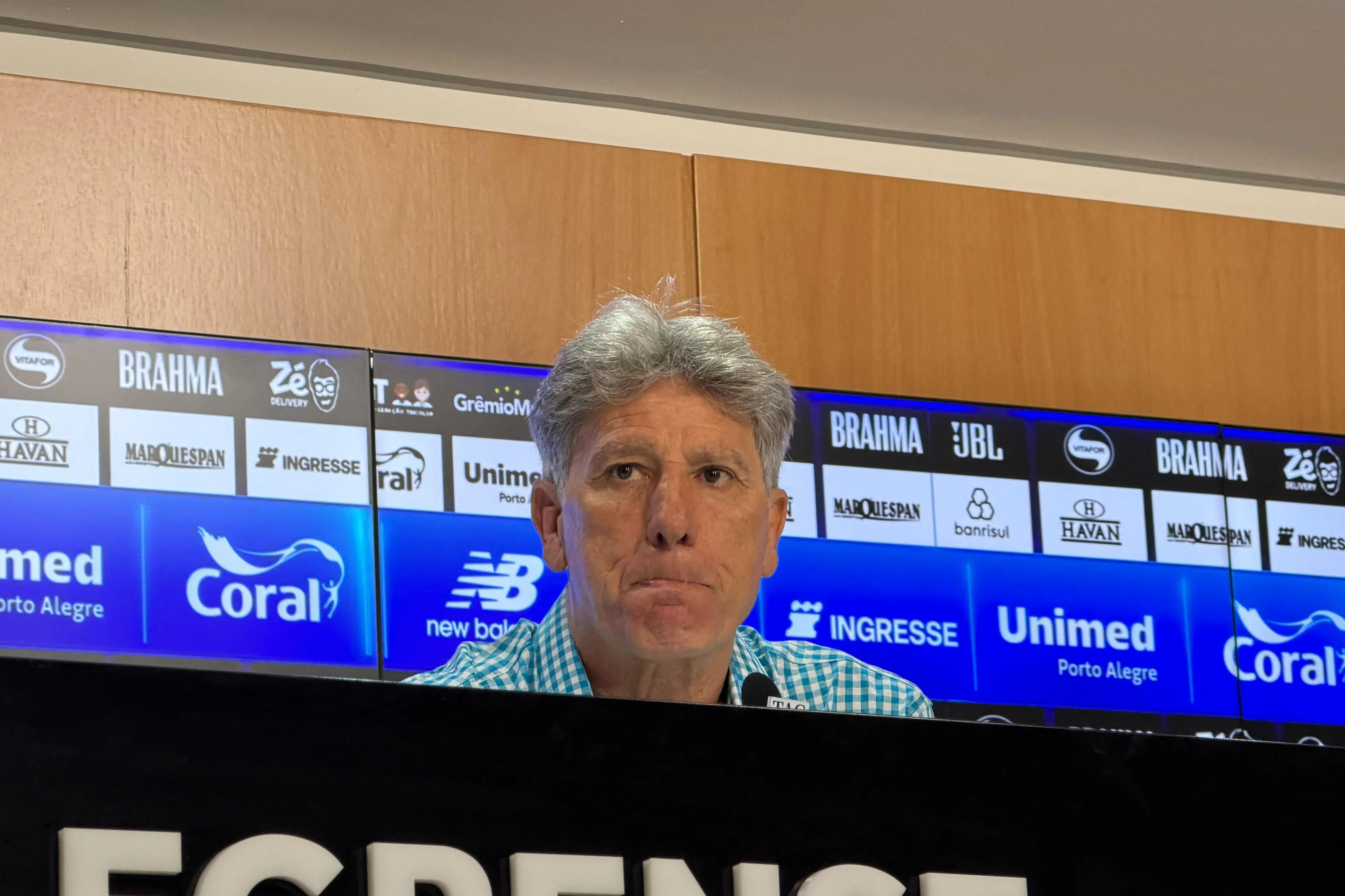 Renato Portaluppi Defends Assistant After Gre-Nal Match
