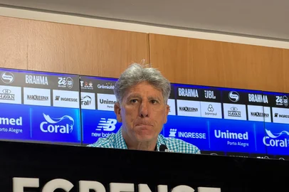 Renato, entrevista<!-- NICAID(16385515) -->